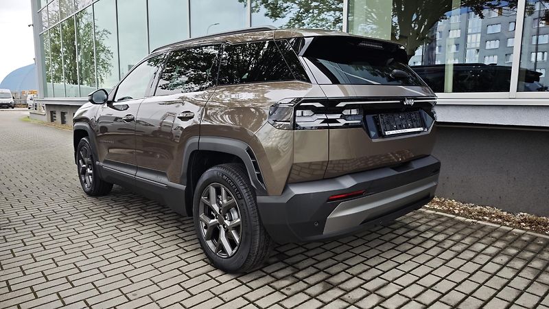 Jeep Compass (2026) First Edition  hybrid 145PS AT - fotka 4 z 41