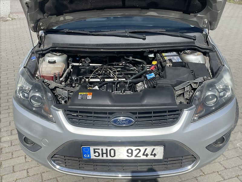 Ford Focus 1,8 i 16V 92kw LPG Titanium - fotka 20 z 29