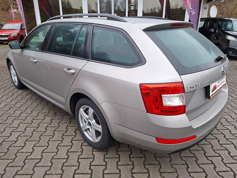 Škoda Octavia (2013) 1.4TSI 103kW 6MAN -S.KNIHA - fotka 6 z 48