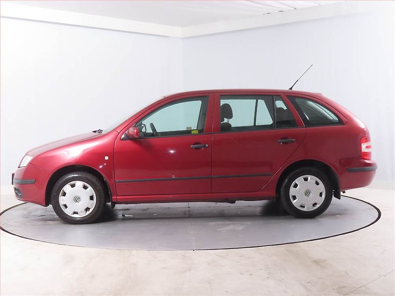 Škoda Fabia (2006) Ambiente 1.2 12V, Serv.kniha - fotka 3 z 14