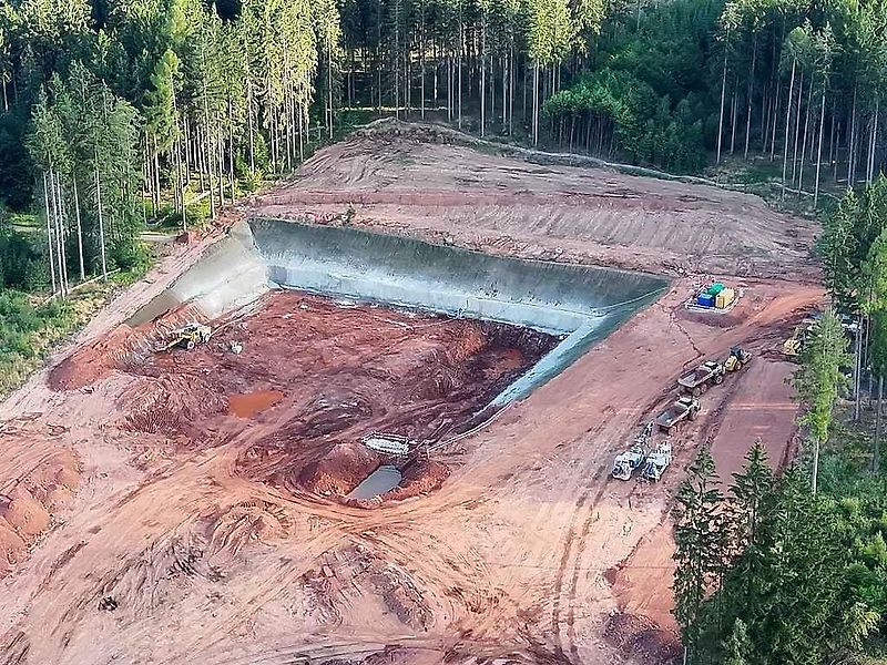 Stavba dálnice D11 Jaroměř - Trutnov v srpnu 2026.