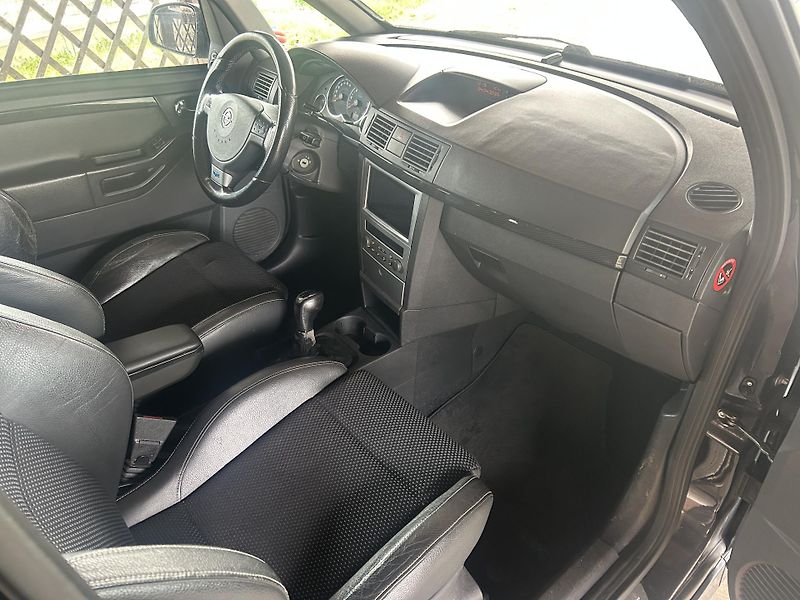 Opel Meriva (2006) 1,6i OPC 132kW - fotka 30 z 44