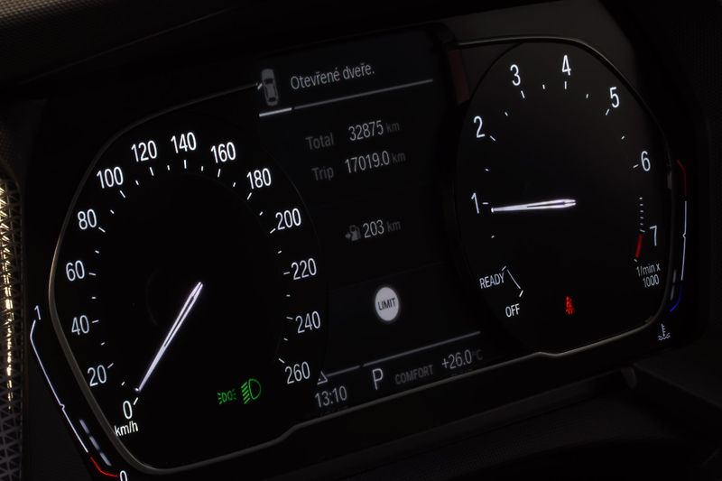 BMW Řada 1 118i,M-paket,ČR,DPH,NAVI - fotka 13 z 28