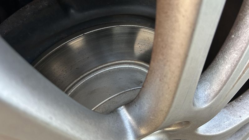 Škoda Octavia (2012) 1.6 TDI 100% servis - fotka 12 z 18