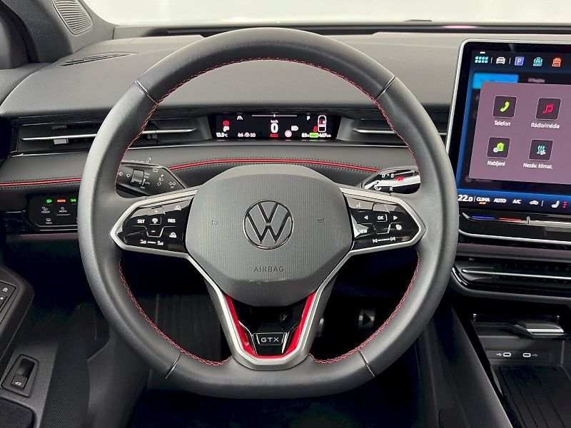 Volkswagen ID.7 Tourer (2025) GTX 250kW 4Motion, 91kWh - fotka 11 z 40