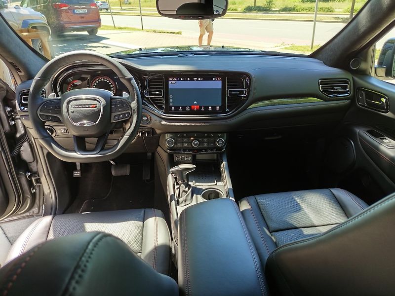 Dodge Durango (2026) Nové GT skladem!!! Vapour Grey - fotka 10 z 13