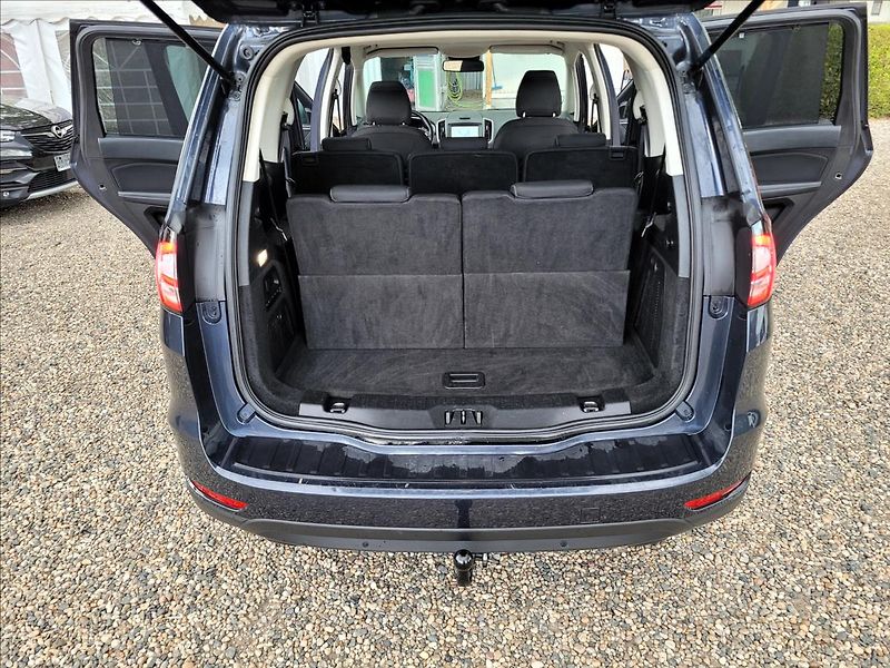 Ford Galaxy 2,5 Již není k dispozici - fotka 40 z 50