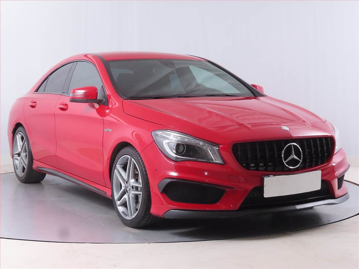 Mercedes-Benz CLA 45 AMG