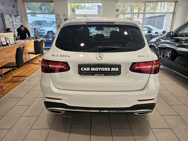 Mercedes-Benz GLC 220d 4M AMG Burmester tažné - fotka 5 z 17