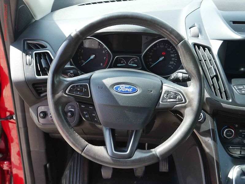 Ford Kuga (2019) 1.5 EB, ČR, AC, navi - fotka 11 z 20