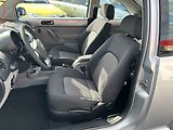 Volkswagen New Beetle (2003) 1.8T, AC, el. výbava - náhled 9