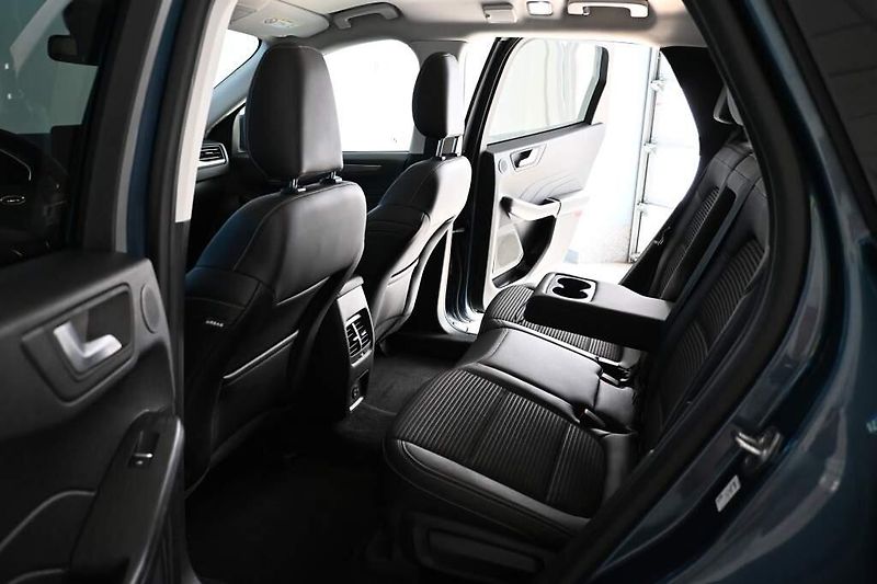 Ford Kuga (2021) 2.5 LED VIRTUAL Tažné BO Head - fotka 9 z 38