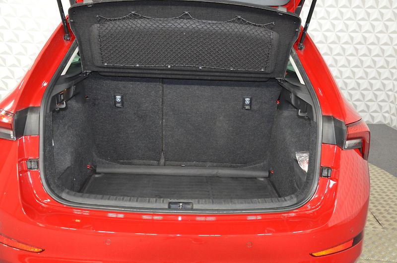 Škoda Scala (2022) 1.5TSI 110 Style - fotka 9 z 11