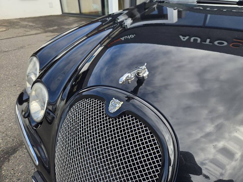 Jaguar S-Type (2003) 3.0i - fotka 4 z 26