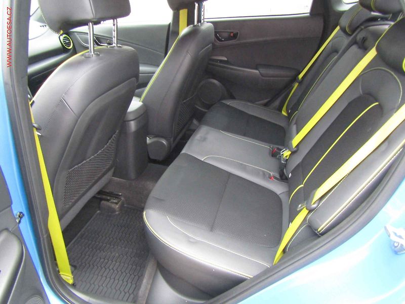 Hyundai Kona (2020) 1.6 T-GDi, 1.maj,ČR, AT - fotka 10 z 21