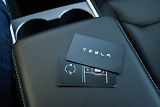 Tesla Model Y LONG RANGE DUAL REZERVACE - náhled 33