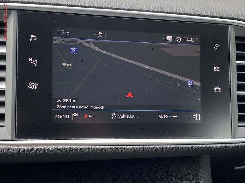 Peugeot 308 (2019) 1.2PT, Allure, navi - fotka 14 z 15