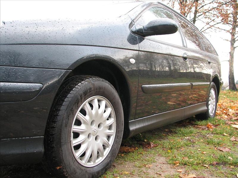 Citroën C5 2,0 16V HPI Xenony,Kůže  Exclu - fotka 18 z 54