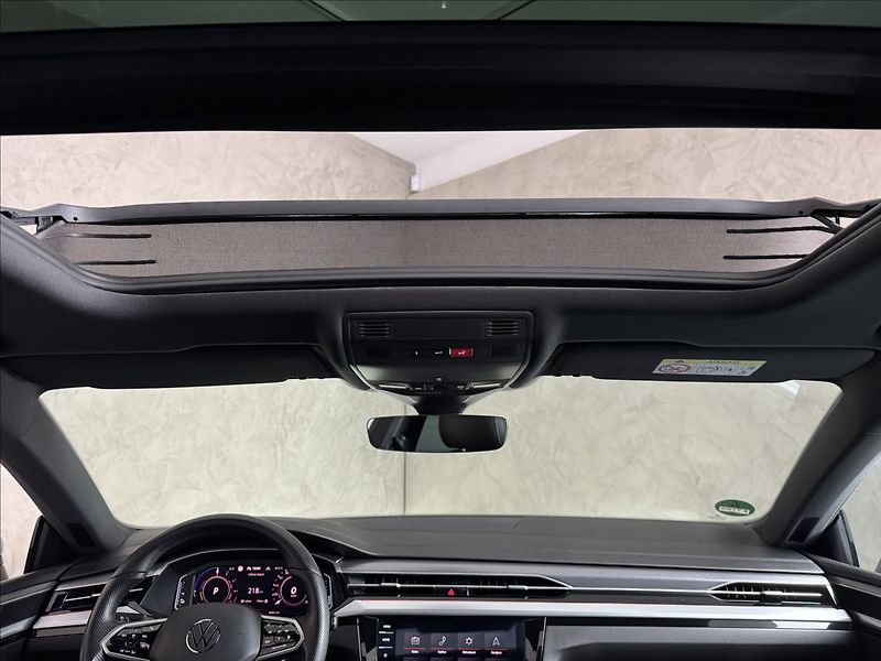 Volkswagen Arteon Shooting Brake 1,4 TSi  DSG R-Line LED Assist - fotka 21 z 50
