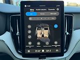 Volvo XC60 (2026) PLUS B5, 360°, Harman, Matrix - náhled 17