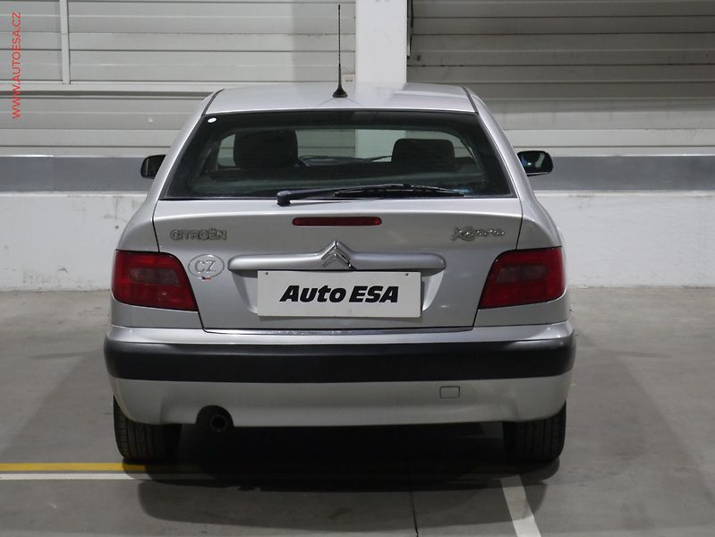 Citroën Xsara (2004) 1.4i, ČR, AC - fotka 5 z 12