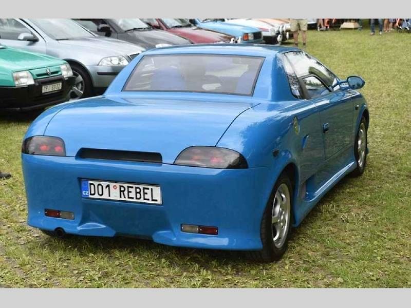 Unikátní modely na srazu vozů Škoda v Běšinech