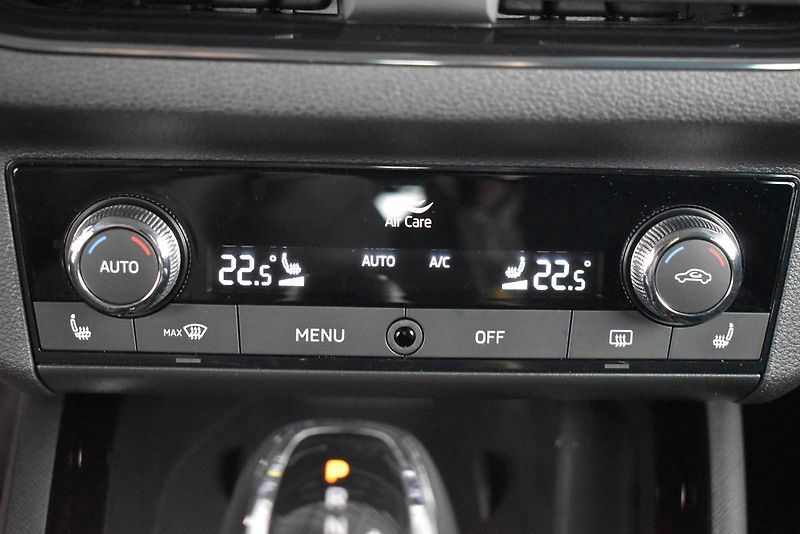 Škoda Kamiq (2021) ScoutLine 1.5TSI 110kW DSG - fotka 21 z 29