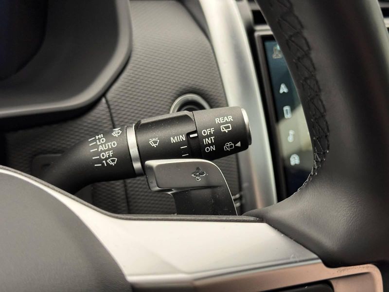 Land Rover Discovery (2023) 3.0 Dynamic SE, tažné, odpočet - fotka 29 z 48