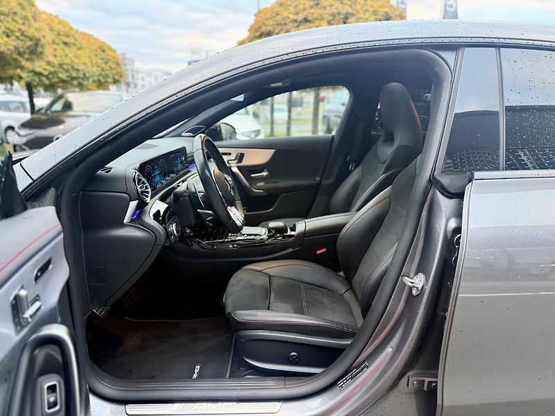 Mercedes-Benz CLA (2020) 45 4MATIC+ kupé - fotka 21 z 46