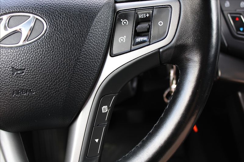 Hyundai i40 1,7 CRDi  ČR,EXPERIENCE - fotka 20 z 29