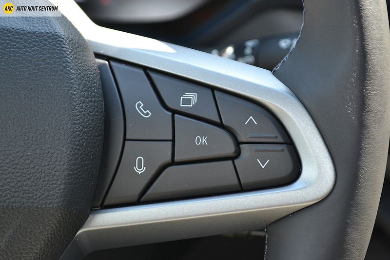 Dacia Duster NEW  JOURNEY  MHEV TCe 130 - fotka 46 z 59