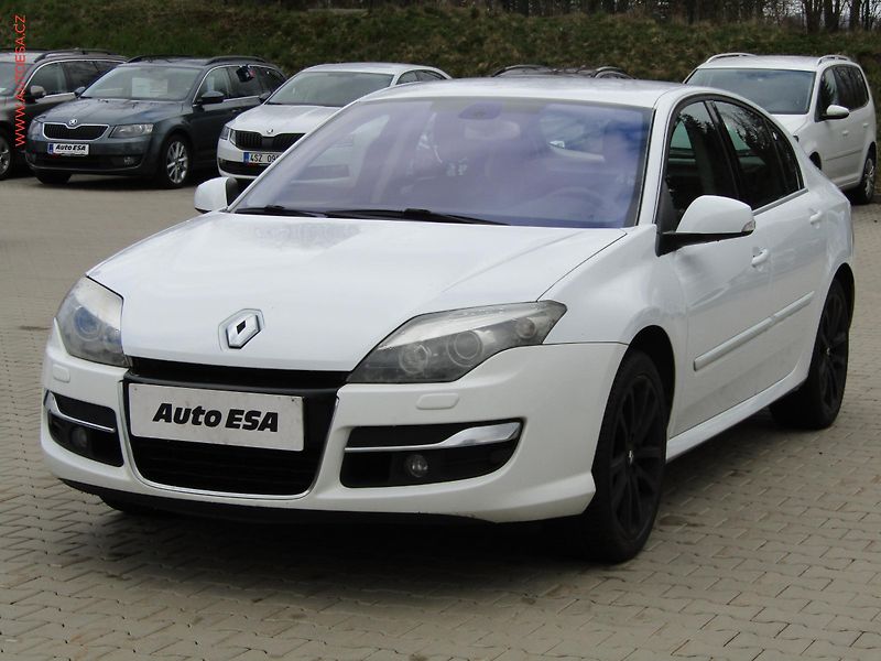 Renault Laguna (2013) 2.0dCi, ČR, Navi, bixen - fotka 3 z 17