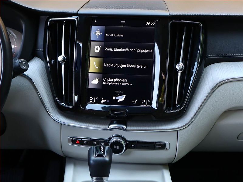 Volvo XC60 (2017) Inscription D5 AWD - fotka 10 z 20