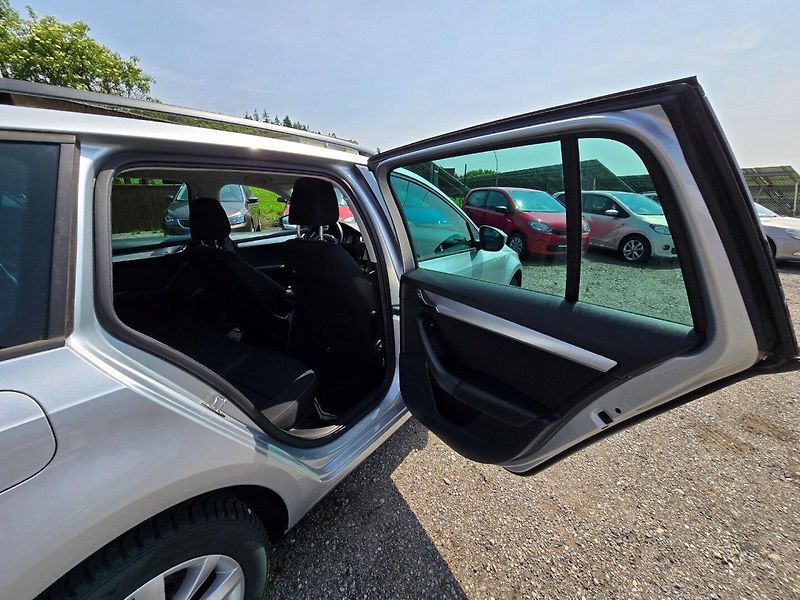 Škoda Octavia (2017) 2.0 TDi 110KW DSG Ambiente - fotka 17 z 21