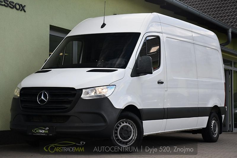 Mercedes-Benz Sprinter 211 CDI L2H2 (W907) 155k - fotka 1 z 37