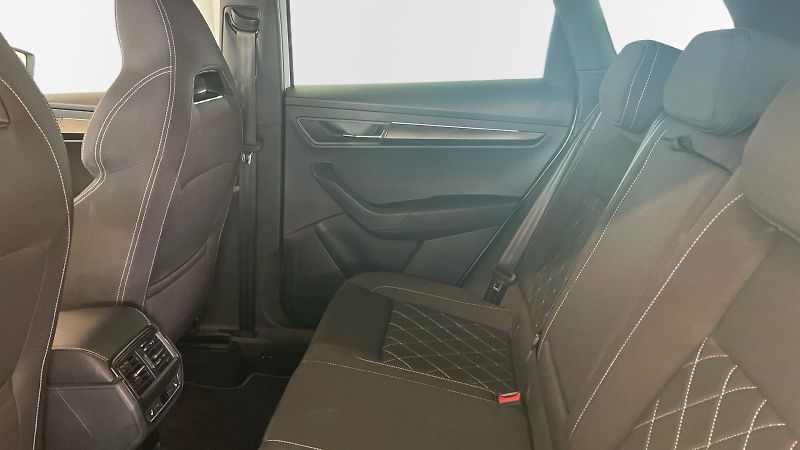 Škoda Karoq (2022) Sportline 2.0TSI 140kW DSG 4x4 - fotka 16 z 35