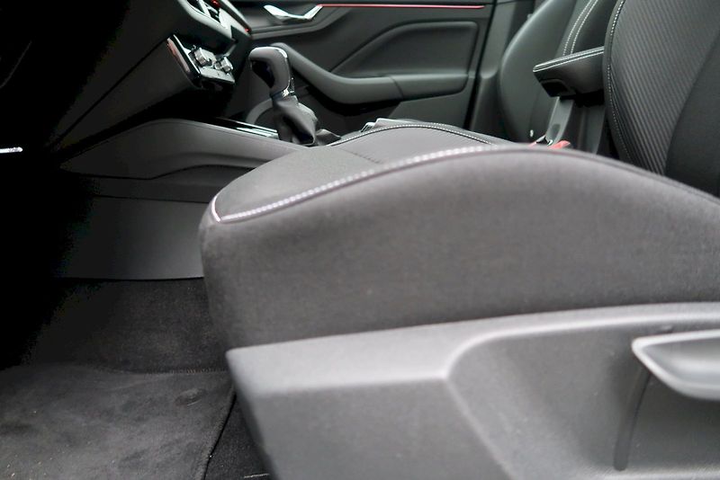 Škoda Kamiq (2024) Monte Carlo 1,0 TSI/ 85 kW DSG - fotka 14 z 31