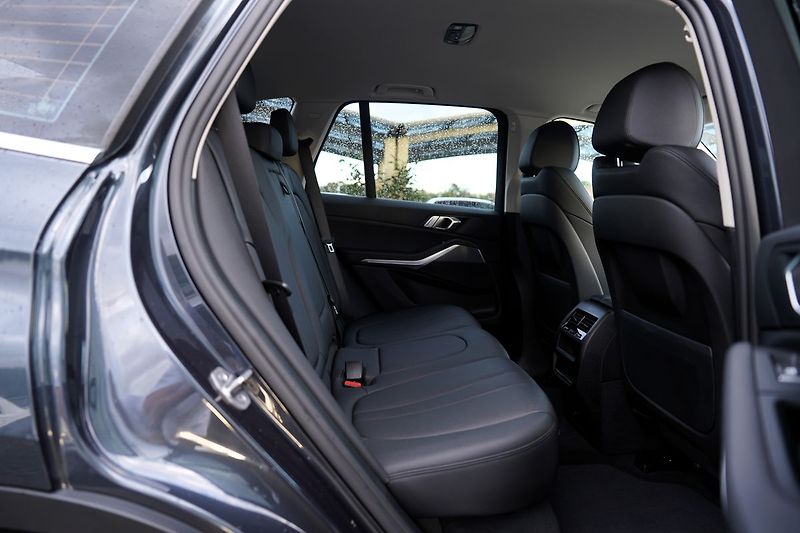 BMW X5 25d xDrive/230 PS/kůže/AT - fotka 27 z 42