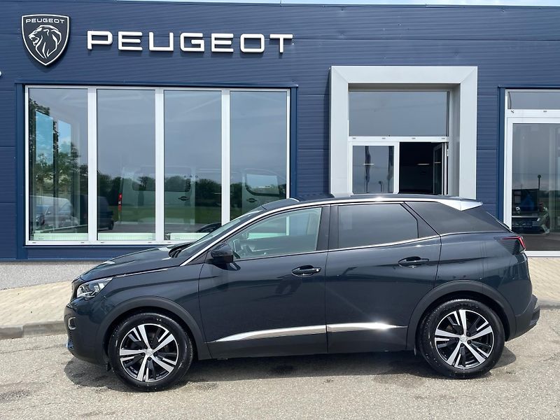 Peugeot 3008 (2020) Allure 1,2 PureTech 130 Man6 - fotka 4 z 7