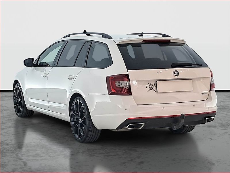 Škoda Octavia (2017) RS 230 2.0 TSI, Automat, Navi - fotka 4 z 19