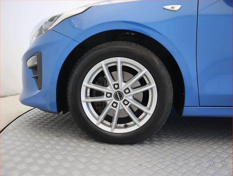 Kia Ceed (2020) 1.6 CRDi, Serv.kniha, Tempomat - fotka 15 z 17