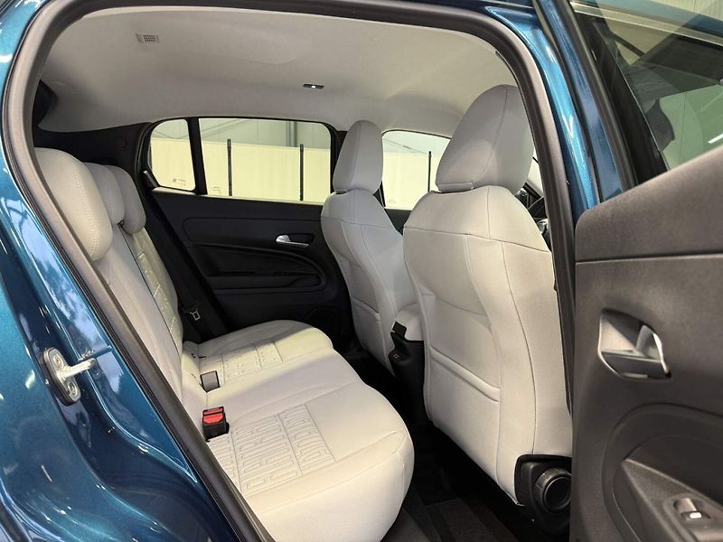 Fiat 600 (2025) La Prima 1.2 Turbo Hybrid 145k - fotka 20 z 22