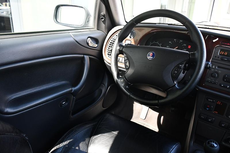 Saab 9-3 Aero TURBO VÝHŘEV TEMP - fotka 22 z 44
