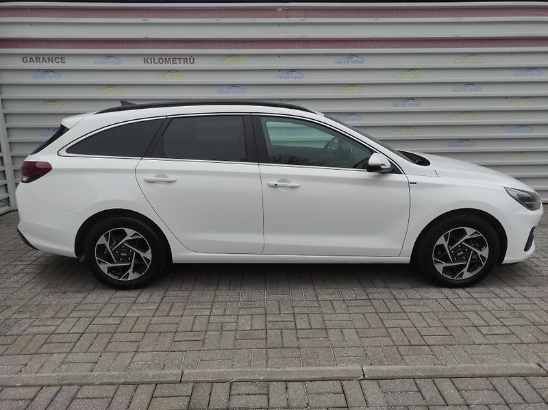 Hyundai i30 1,0T-GDi Top KM,Style, ČR - fotka 6 z 43