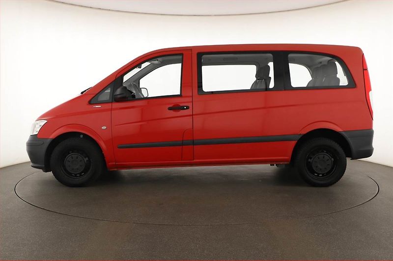 Mercedes-Benz Vito (2011) 110 CDI, Bus, 7Míst - fotka 3 z 11