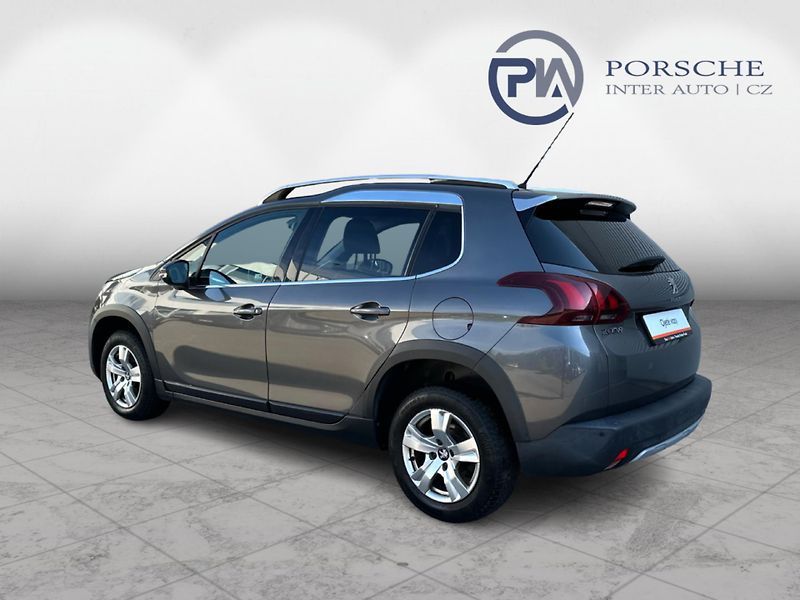 Peugeot 2008 1.2 PureTech Allure 73kW Man. - fotka 4 z 23