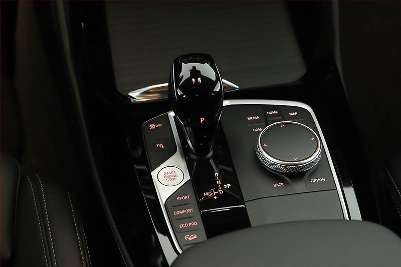 BMW X4 (2025) xDrive20i, Výhřev, Navi - fotka 10 z 19
