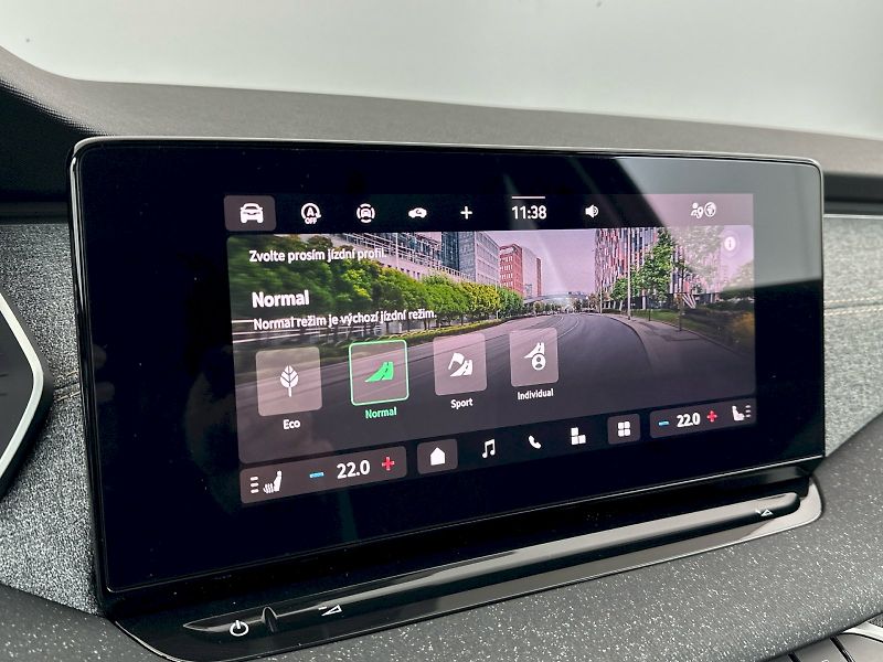 Škoda Octavia (2025) 1.5TSI 85kW Top Selection - fotka 12 z 31