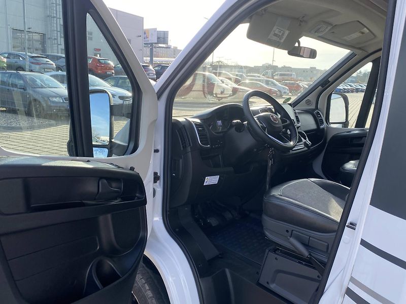 Adria Matrix Axess 670SL 2,2 - fotka 4 z 24