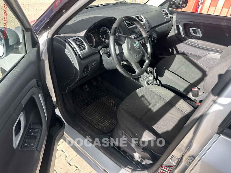 Škoda Fabia (2009) 1.4i, ČR - fotka 3 z 3